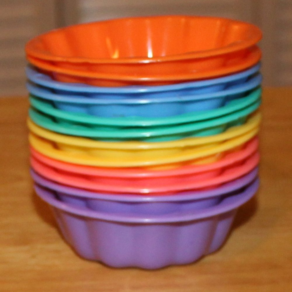 Vintage Plastic Jelly Molds - 12 pc